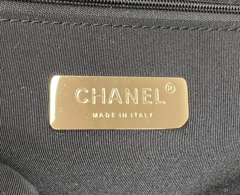 Chanel 19 Bags